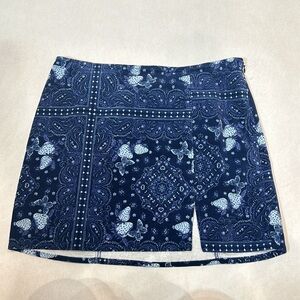 Urban Outfitter velvety strawberry butterfly bandanna print mini skirt large